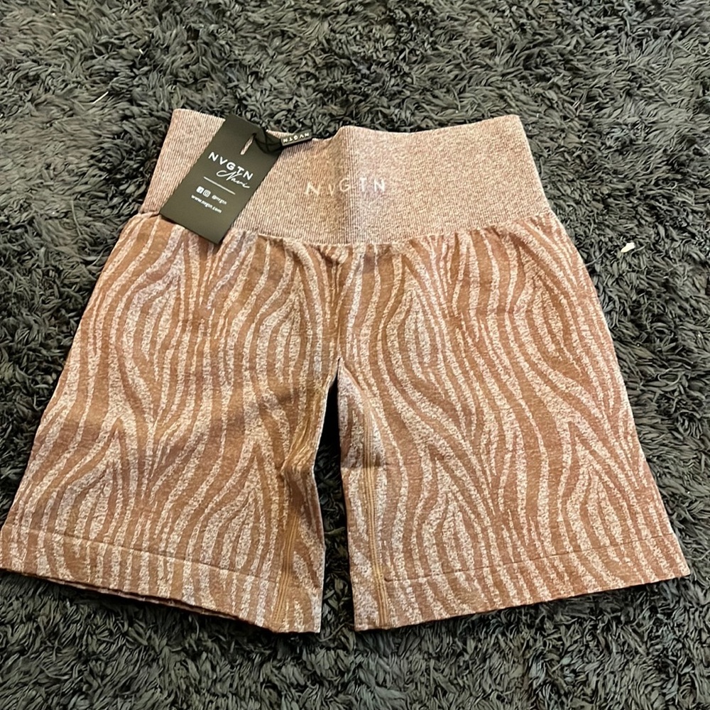 Nvgtn seamless shorts size small